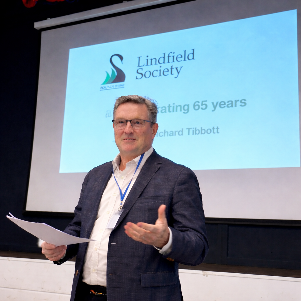 D0879E25-42BF-4BF6-B553-6045B6131507